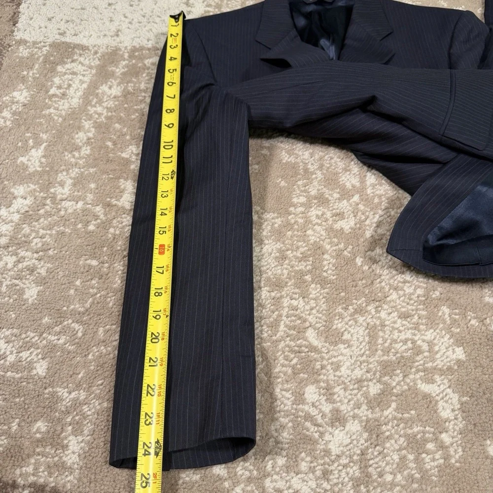 Banana Republic Suit Mens 40R 31x32 Navy Blue Striped Wool Classic Old Money